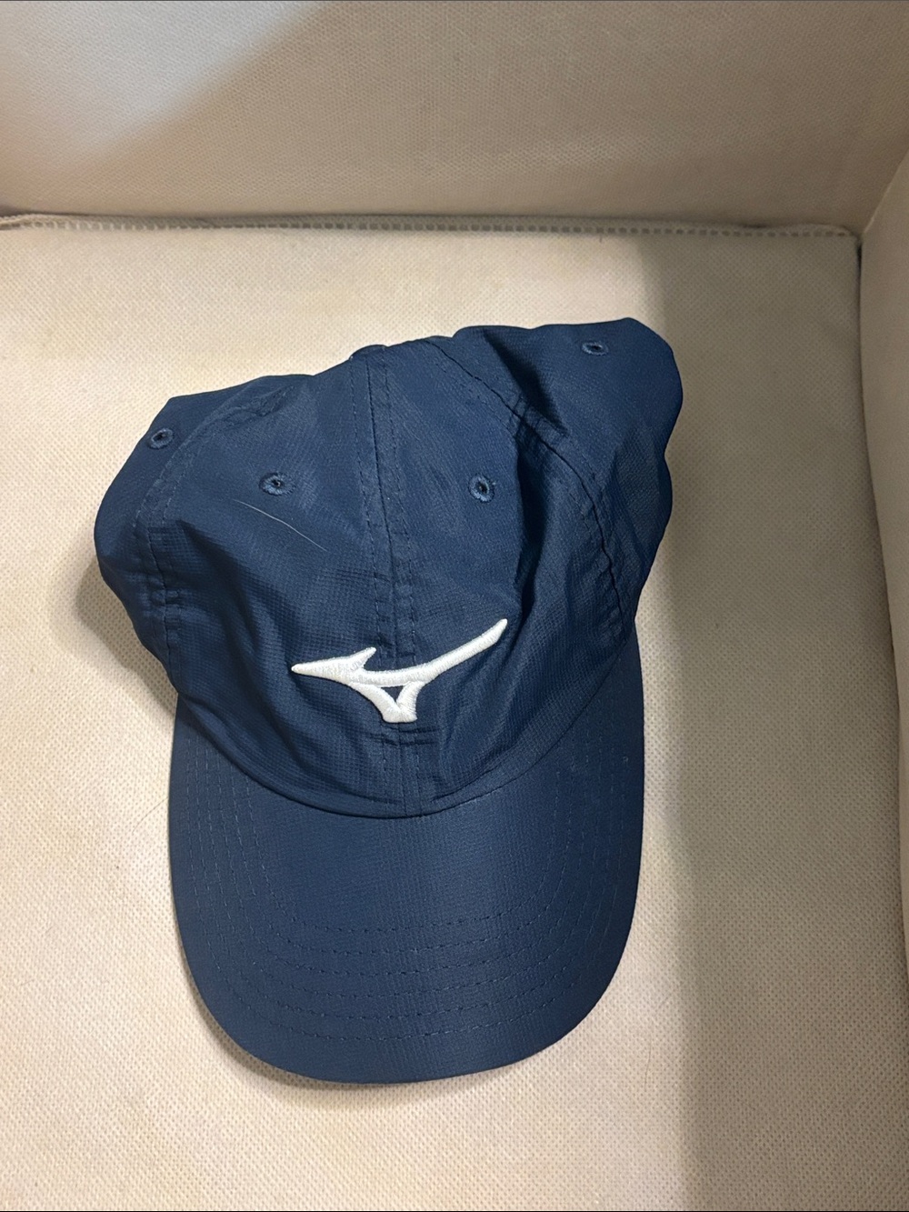 Mizuno baseball hat OS